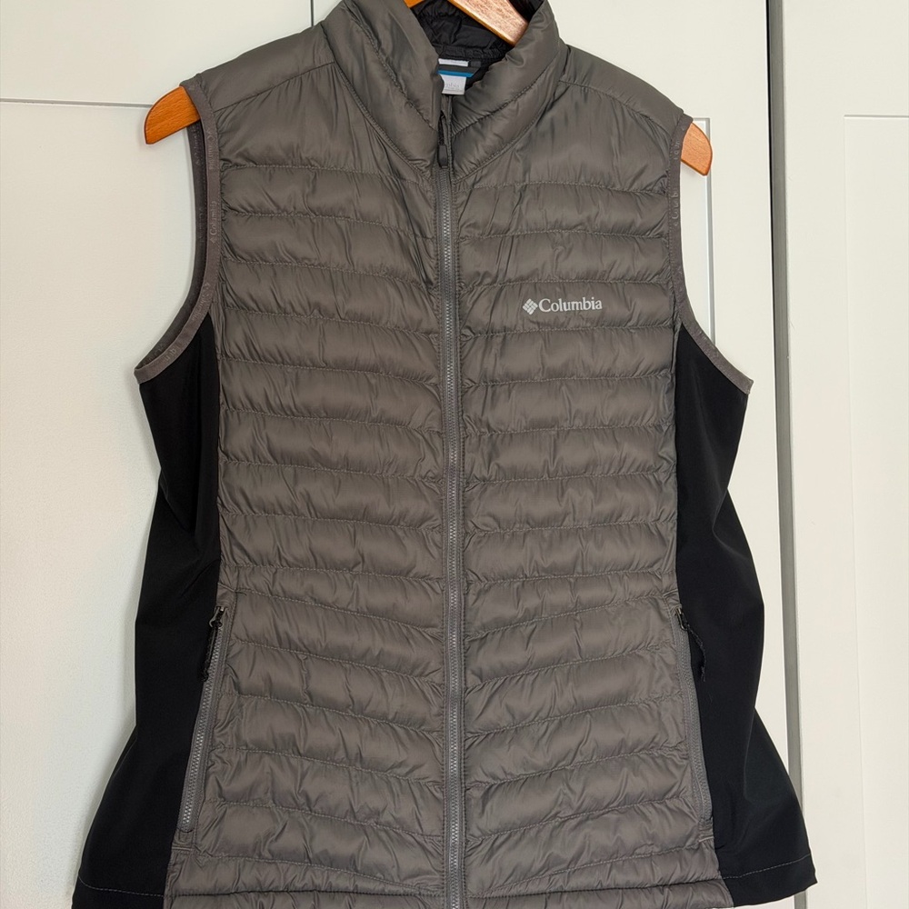 Columbia Black and Gray Puffer Vest
